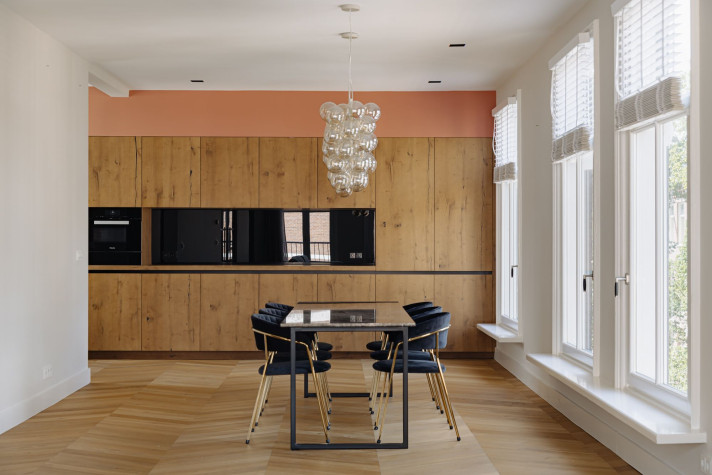 View photo 1/5 of apartment in Amsterdam
