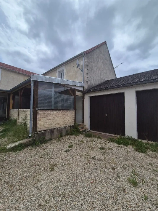 Voir la photo 1/8 du type house à Monéteau