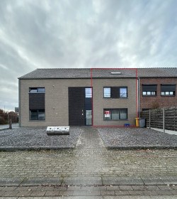 Maison d'habitation à Mol