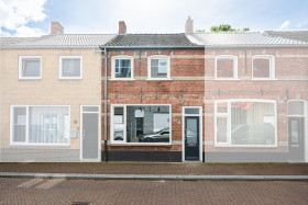 Family home in Hulst