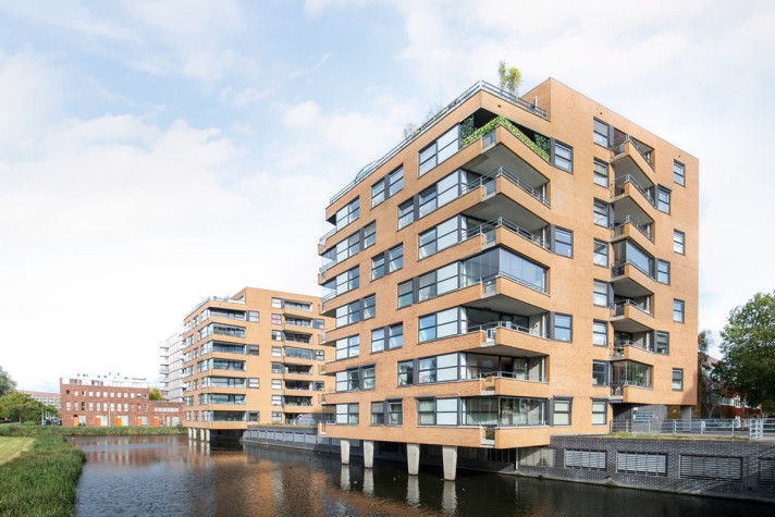 Bekijk foto 1/28 van apartment in Amsterdam