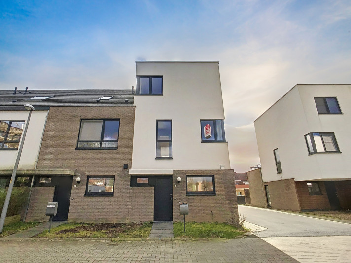Bekijk foto 1 van 46 van het house in Kortrijk