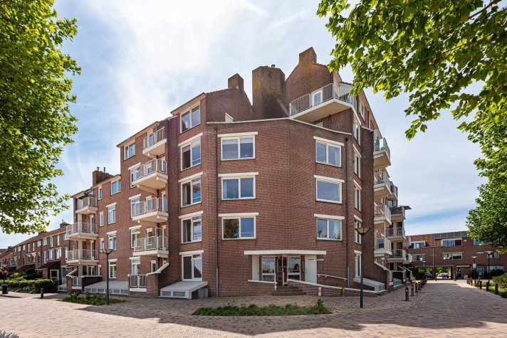 Bekijk foto 1/5 van apartment in Huizen