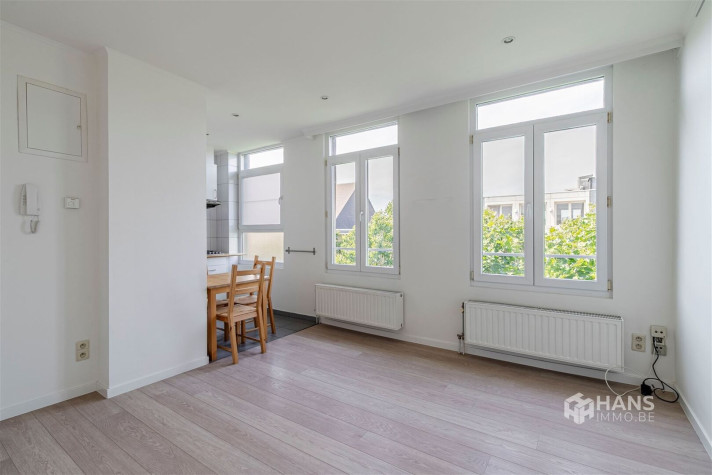 Voir photo 1/11 de apartment à Antwerpen