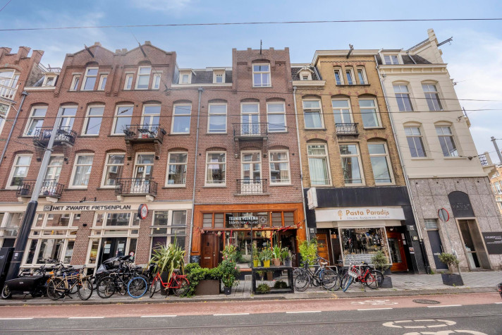 Appartement aan de Koninginneweg in Amsterdam (1075 CW)