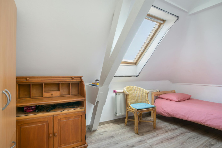 Bekijk foto 1/10 van room in Schiedam
