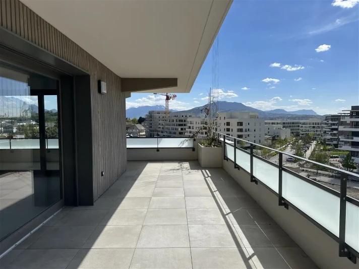 Voir la photo 1/15 du type apartment à Annecy