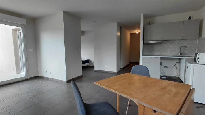 Voir la photo 1/7 du type apartment à Pélissanne