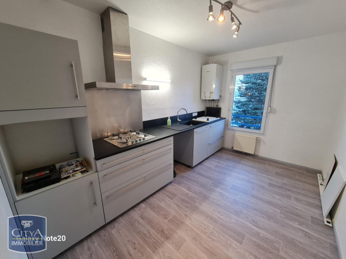 Voir la photo 1/6 du type apartment à Roanne