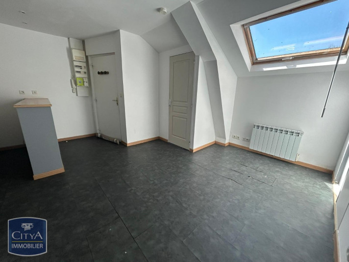 Voir la photo 1/8 du type apartment à Laval