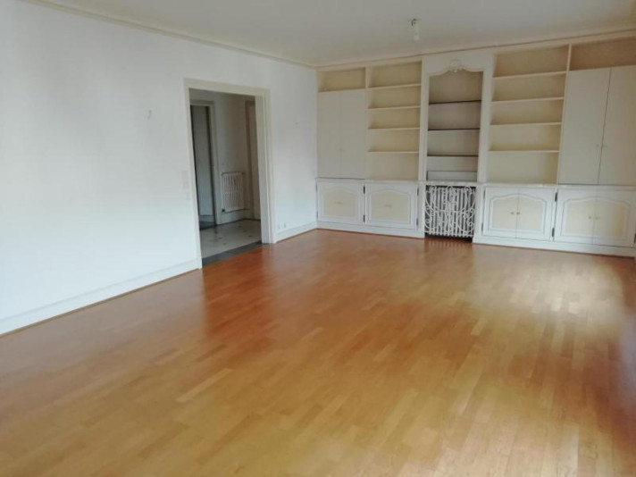 Voir la photo 1/15 du type apartment à Tours