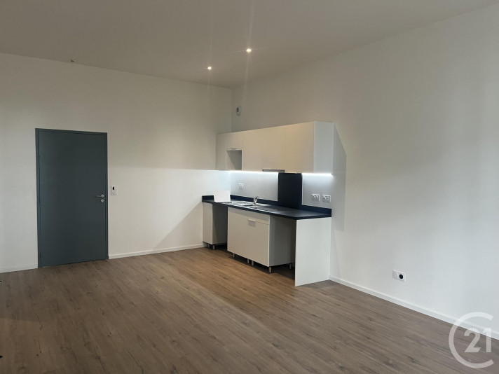 Voir la photo 1/20 du type apartment à Sommières