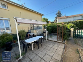 Appartement à Le Chambon-Feugerolles