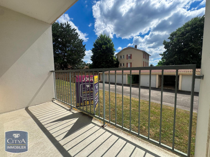 Voir la photo 1/8 du type apartment à Mâcon