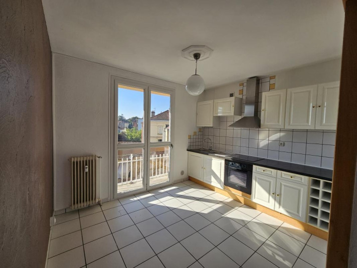 Voir la photo 1/12 du type apartment à Montbrison