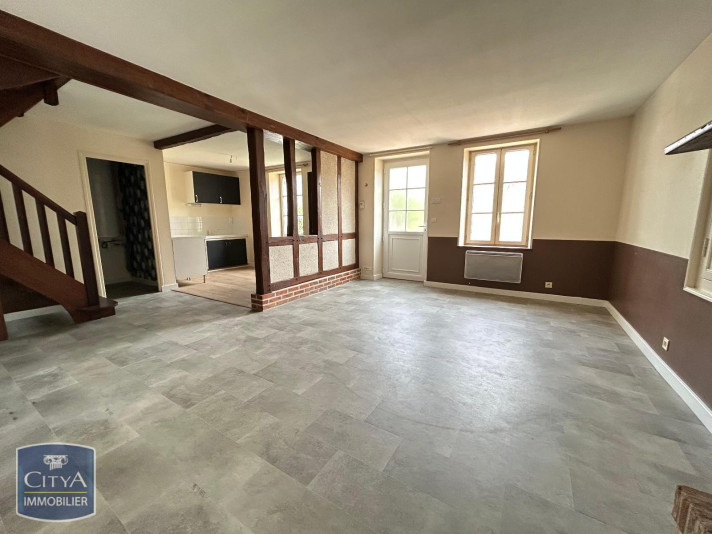 Voir la photo 1/10 du type house à Mareau-aux-Prés