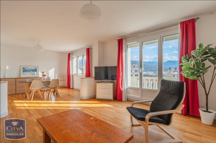 Voir la photo 1/8 du type apartment à Grenoble