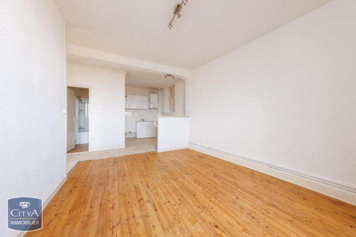 Voir la photo 1/10 du type apartment à Riom