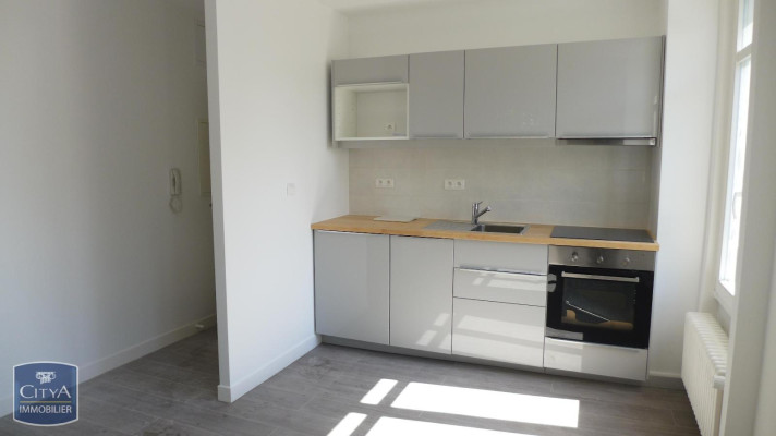 Voir la photo 1/8 du type apartment à Tours