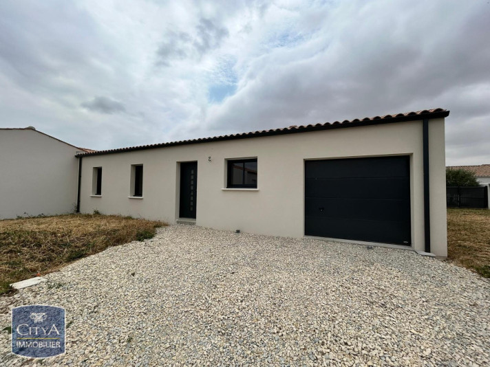Voir la photo 1/17 du type house à Aigrefeuille-d'Aunis