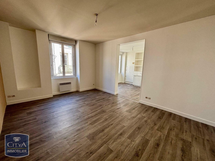Voir la photo 1/9 du type apartment à Buzançais