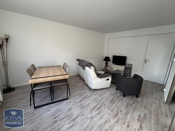 Voir la photo 1/11 du type apartment à Châteauroux