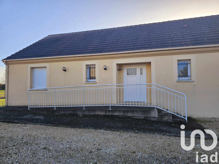 Voir la photo 1/15 du type house à Charmoy