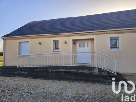 Maison à Charmoy