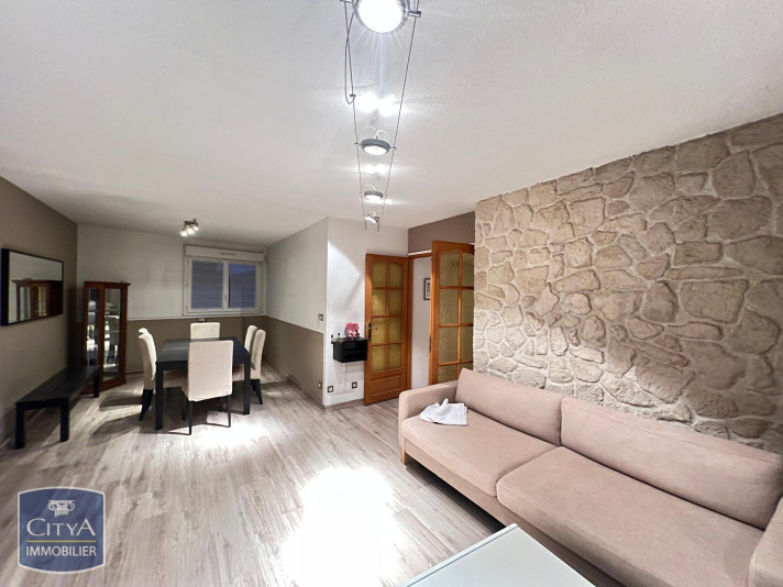 Voir la photo 1/10 du type apartment à Échirolles