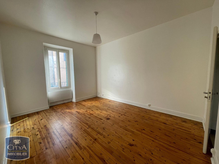 Voir la photo 1/10 du type apartment à Grenoble