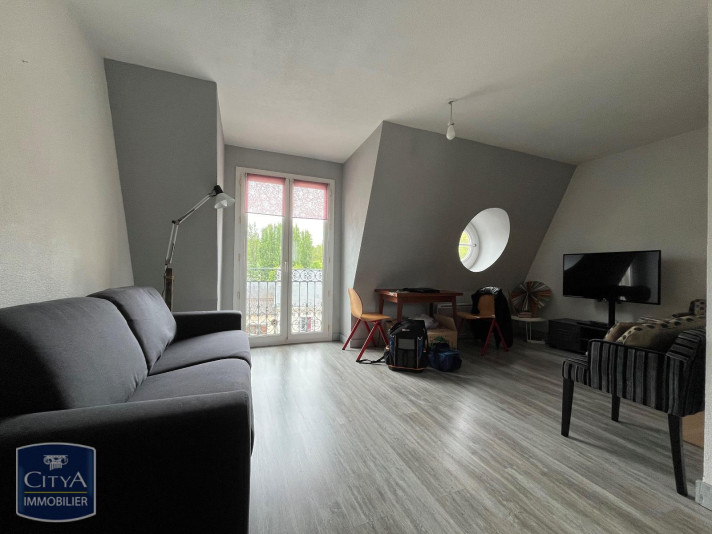 Voir la photo 1/14 du type apartment à Poitiers