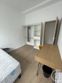 Pièce à Tours