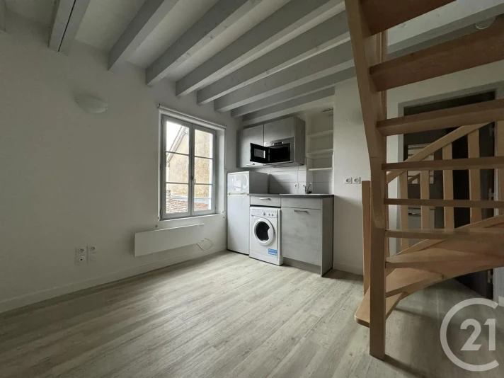 Voir la photo 1/6 du type apartment à Chartres