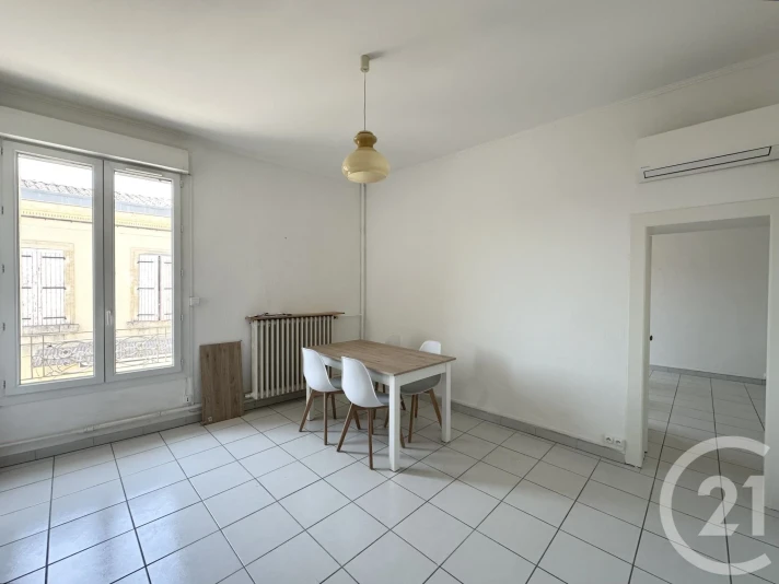 Voir la photo 1/27 du type apartment à Vergèze