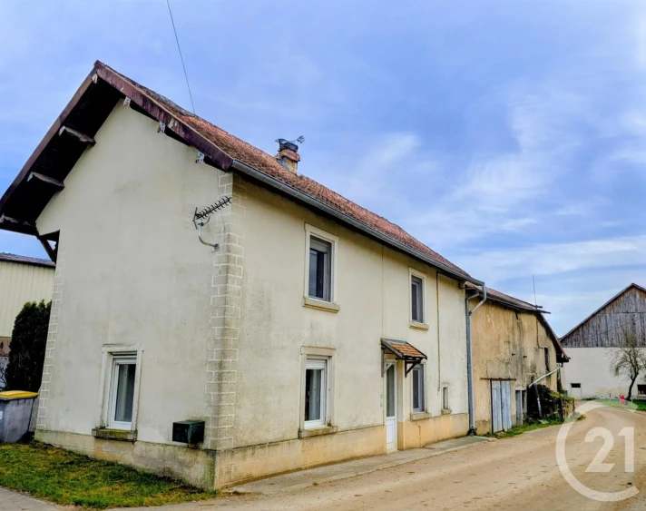 Voir la photo 1/9 du type house à Adam-lès-Passavant