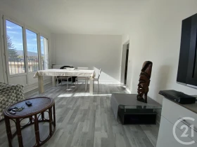 Appartement à Lucé