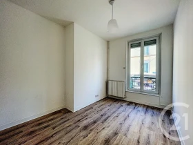 Studio à Reims