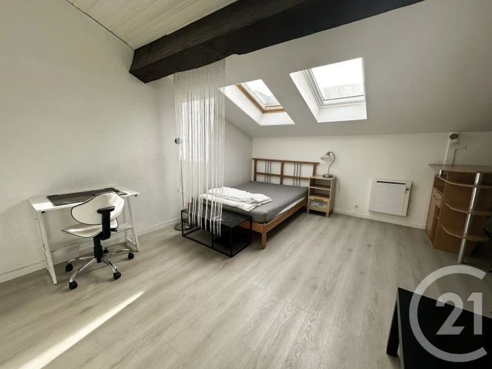 Voir la photo 1/7 du type studio à Bordeaux