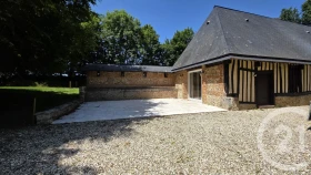 Woonhuis in Ypreville-Biville