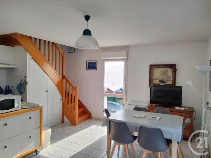 Voir la photo 1/9 du type apartment à Arzon