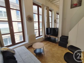 Studio in Paris