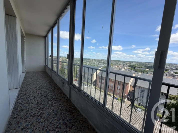 Voir la photo 1/5 du type apartment à Rodez