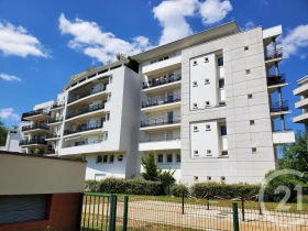 Studio in Maisons-Alfort