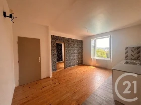 Appartement à Escueillens-et-Saint-Just-de-Bélengard