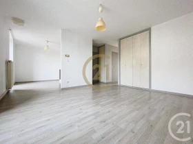 Appartement à Lure
