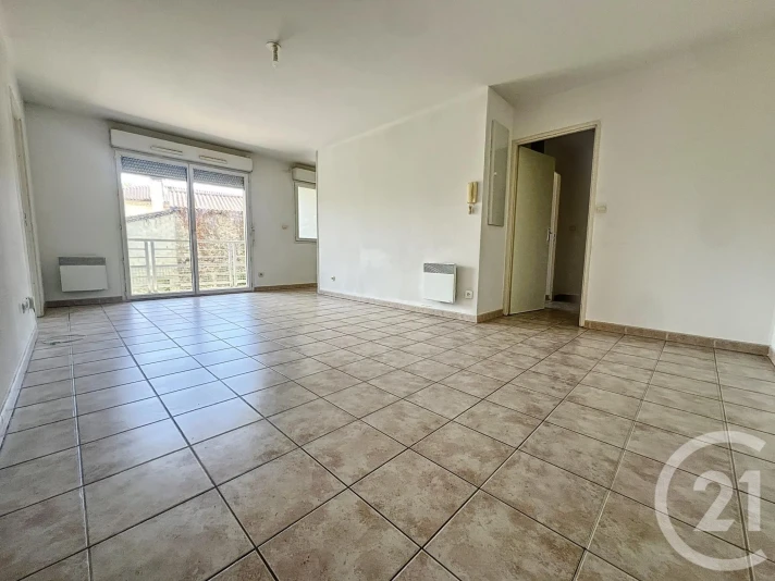 Voir la photo 1/6 du type apartment à Alès