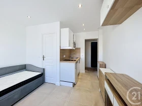 Studio in Fresnes