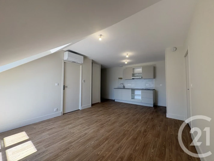Voir la photo 1/6 du type apartment à Châteauroux