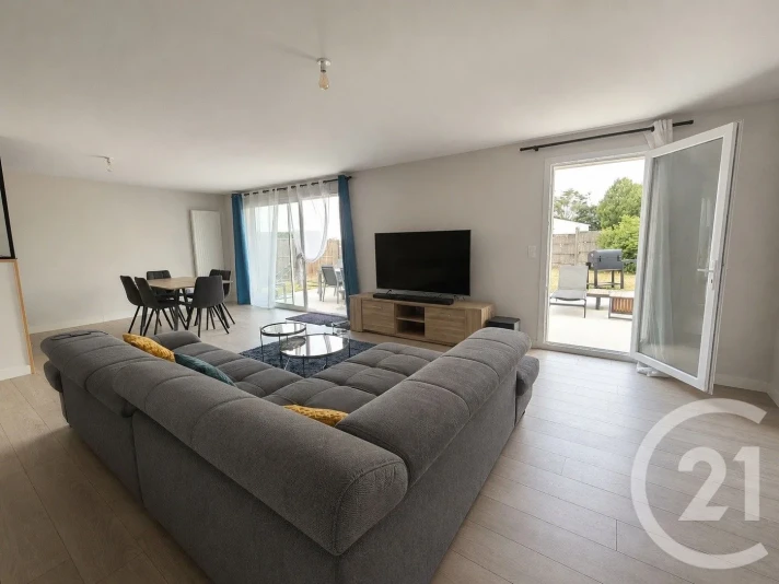 Voir la photo 1/10 du type house à Déols
