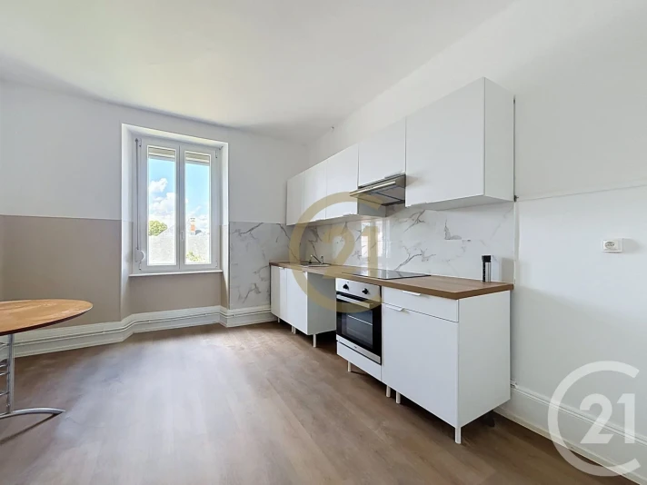 Voir la photo 1/10 du type apartment à Belfort